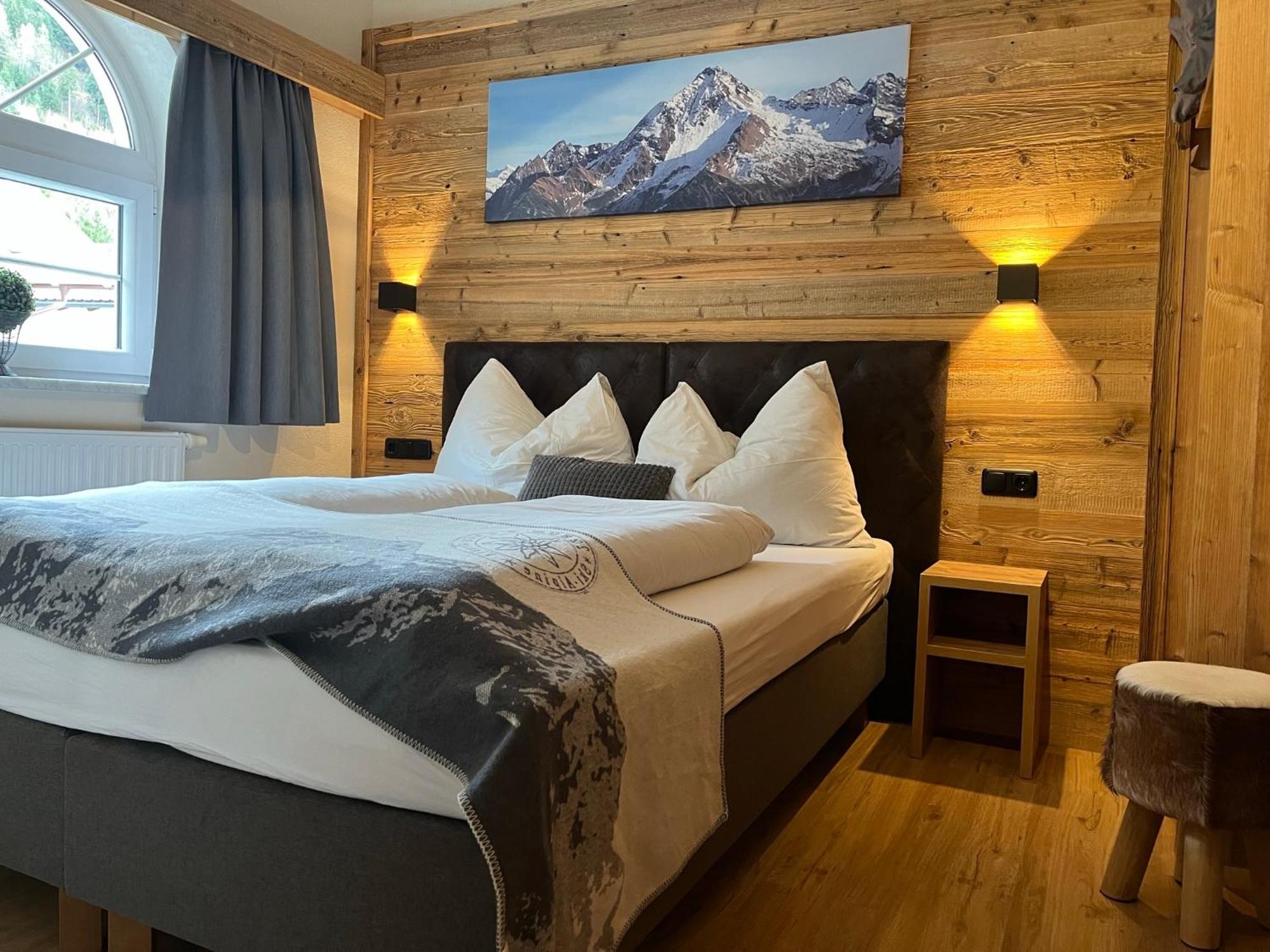 Villa Romantica Appartement Mayrhofen Exteriör bild